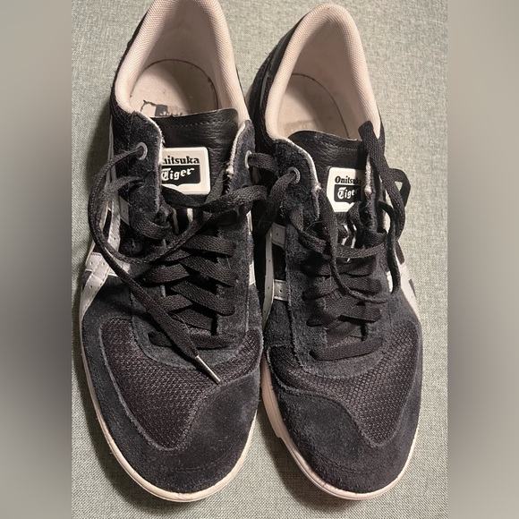 Onitsuka Tiger Black and White Men's Sneakers Size 11 1/2 - Picture 9 of 12